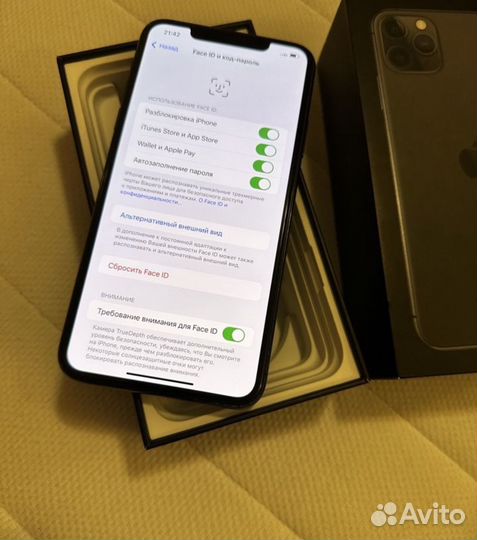 iPhone 11 Pro Max, 64 ГБ