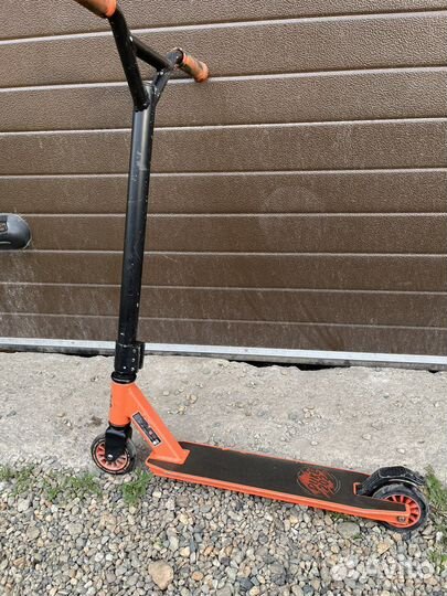 Трюковой самокат