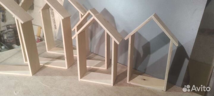 Полка настенная навесная