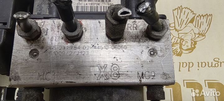 Блок abs Toyota Camry 40 4451006060