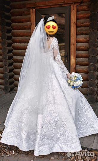 Свадебное платье