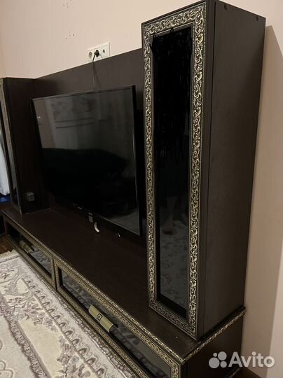 Подставка для телевизора