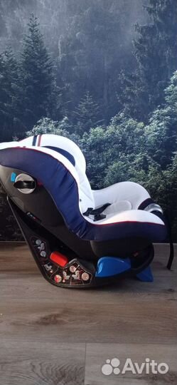 Детское автокресло