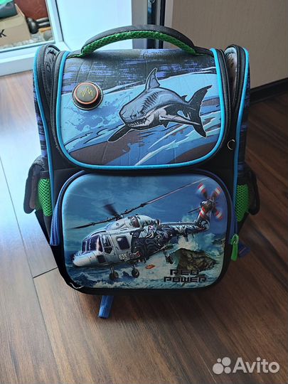 Школьный рюкзак