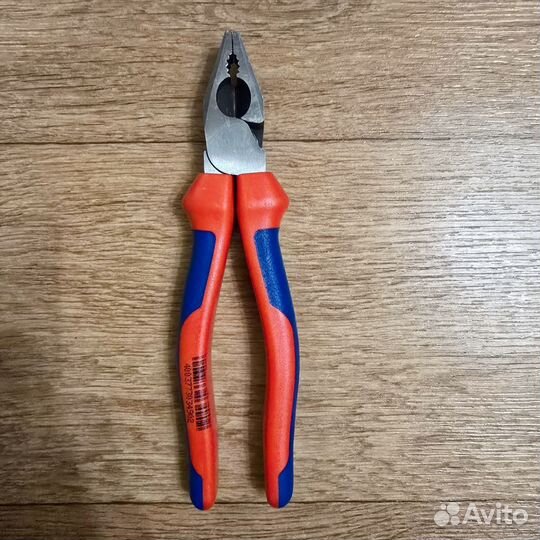 Пассатижи особой мощности Knipex 200 б/у