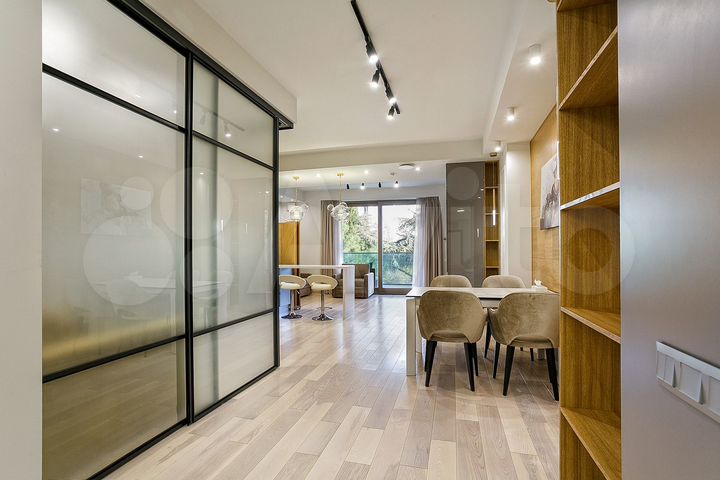 3-к. апартаменты, 100 м², 4/20 эт.