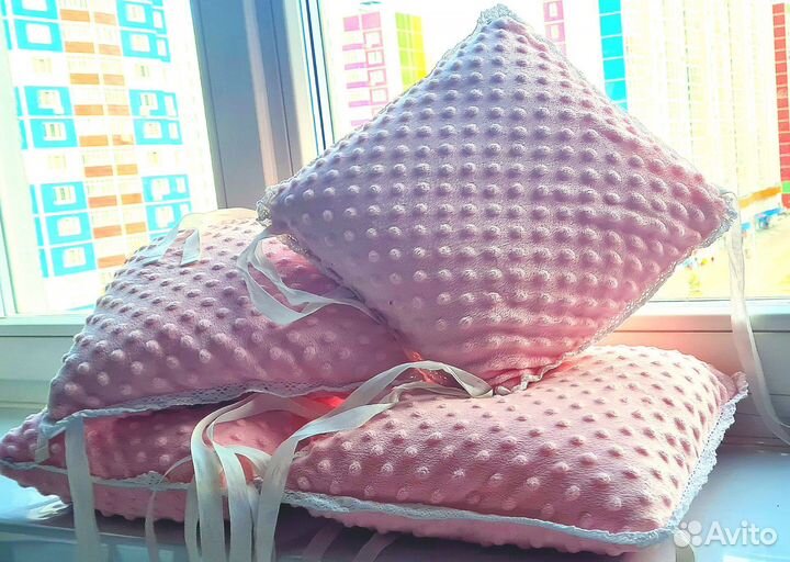 Комплект бортиков в кроватку