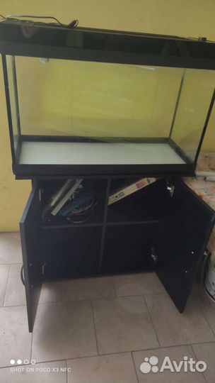 Аквариум с тумбой