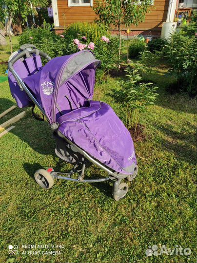 Прогулочная коляска