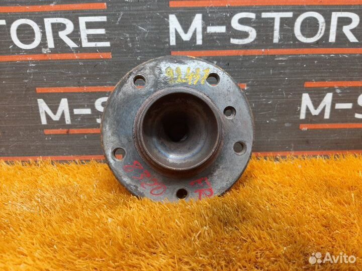 Ступица передняя правая Bmw 3-Series E90 N52B25A