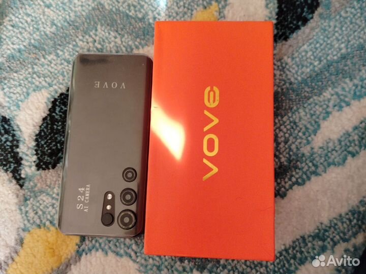 Телефон нови не использовал 16г512г