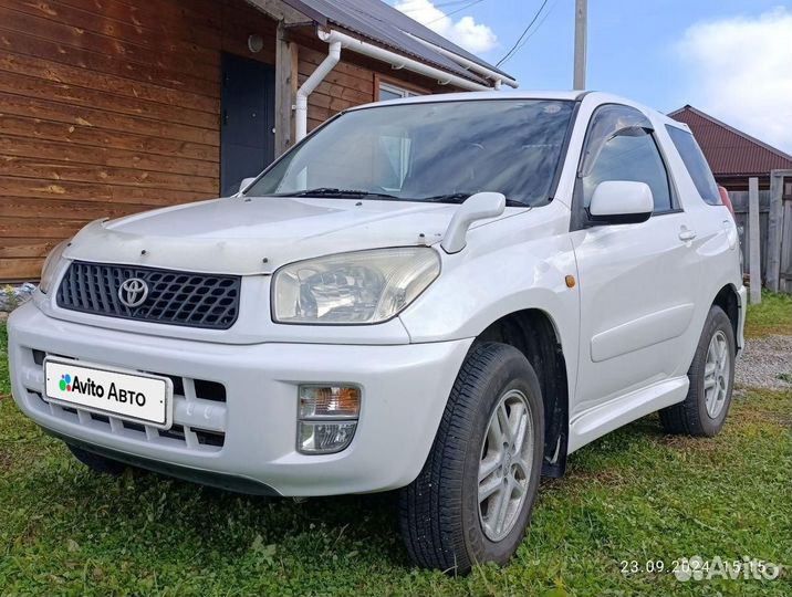 Toyota RAV4 1.8 AT, 2000, 197 177 км