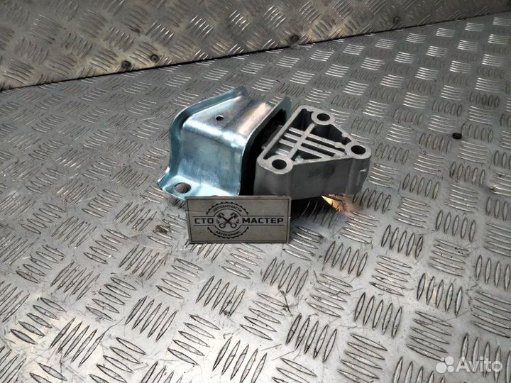 Опора двигателя правая Citroen Jumper 2.2