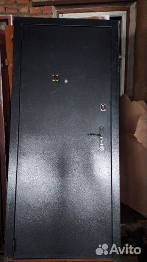 Двери б. У