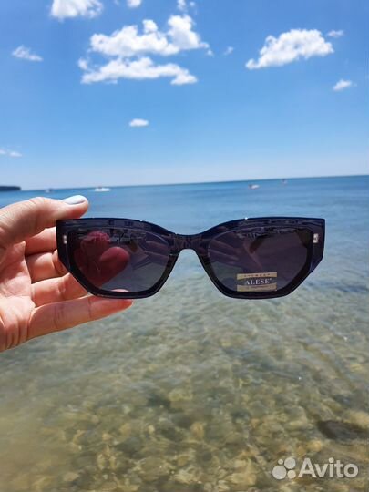 Солнцезащитные очки женские