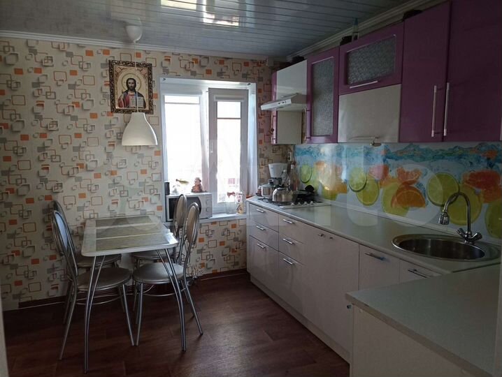 2-к. квартира, 38 м², 1/1 эт.