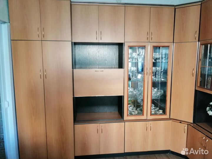 Стенка в гостиную со шкафом