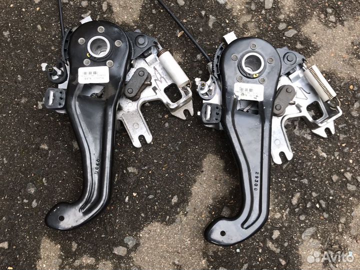 Педаль ручника Мерседес мл гл 164