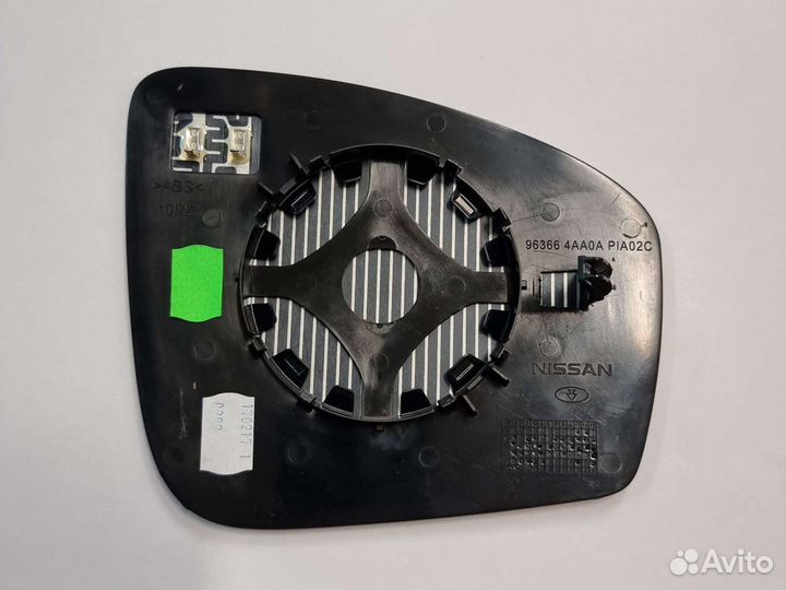 Зеркало левое с обогревом nissan
