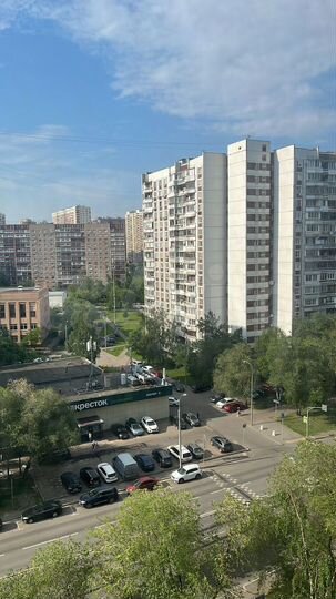 Комната 11 м² в 3-к., 11/17 эт.