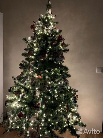 Елка искусственная