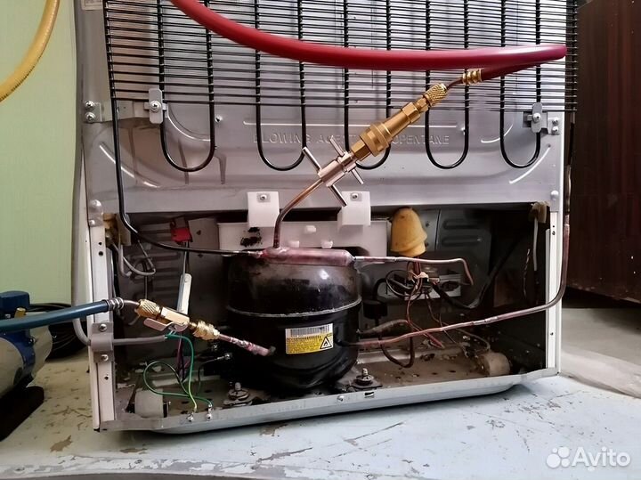 Ремонт холодильников Ремонт стиральных машин