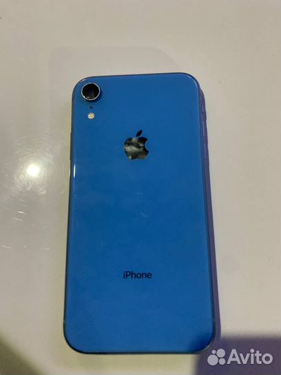 iPhone Xr, 64 ГБ
