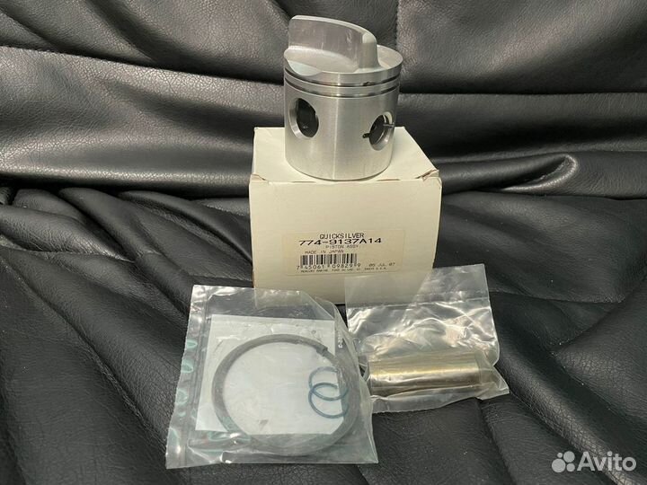 Поршень Mercury