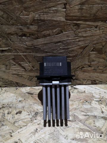 Резистор моторчика отопителя Volvo S60 2 2012