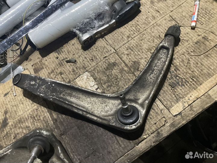 Рычаг передний левый rover 75