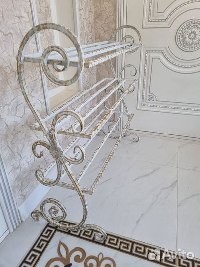 Обувница новая