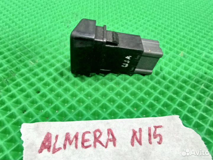 Кнопка аварийки Nissan Almera N 15 1995-2000 25290