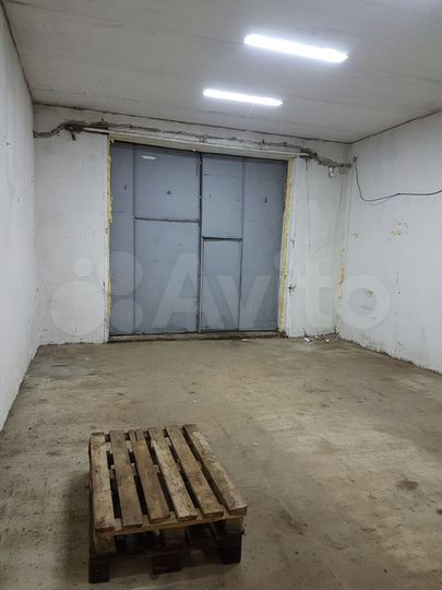 Свободного назначения, 200 м²