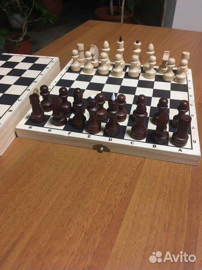 Шахматы деревянные