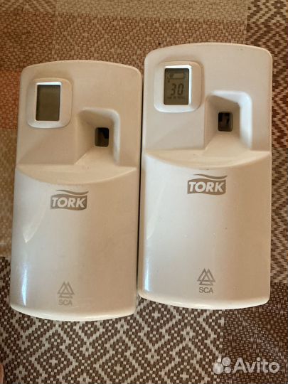 Диспенсер для освежителя воздуха Tork A1