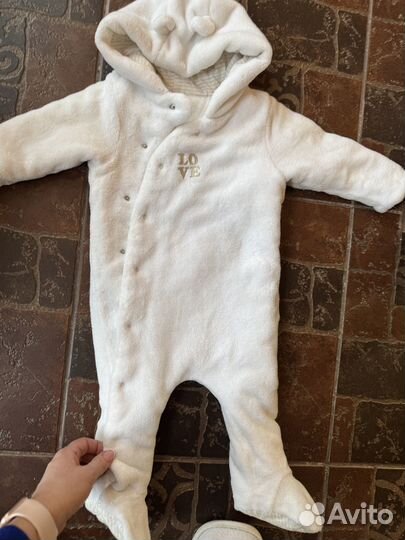Комбинезон демисезонный на малыша 6-9 мес