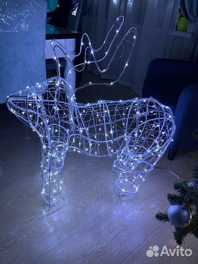 Новогодний олень из проволоки