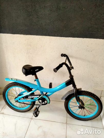 Детский велосипед бу в отличном состоянии