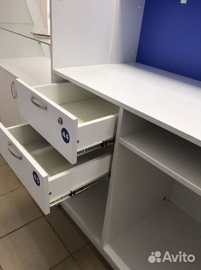 Торговое оборудование (аптека )