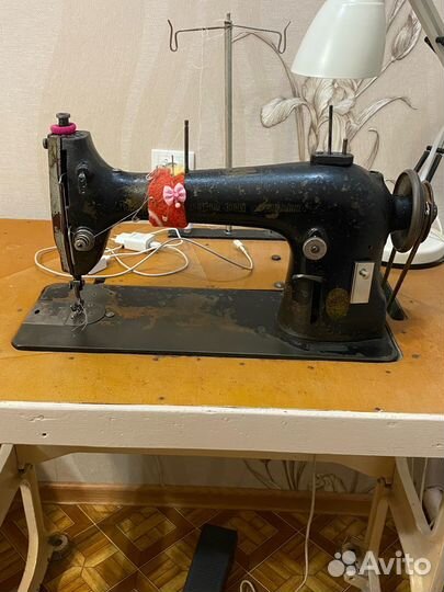 Швейная машина
