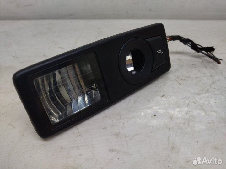 Плафон освещения салона правый Bmw X5 E70M 5.0