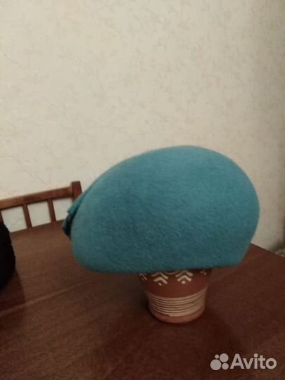 Шляпы разные женские фетровы береты