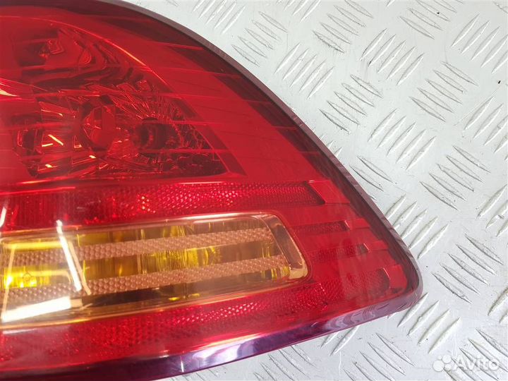 Фонарь задний правый Kia Magentis