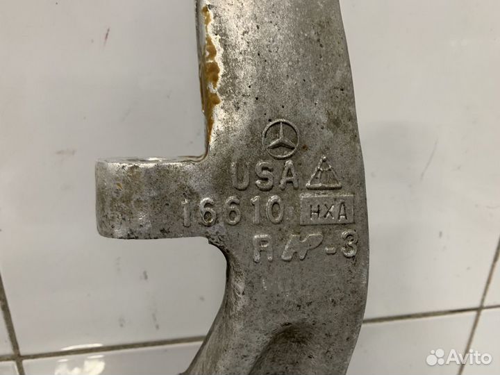 Поворотный кулак Mercedes ML GLE GL GLS W166