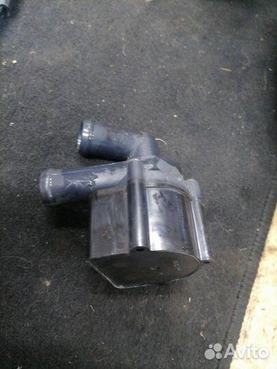 Насос антифриза дополнительный BMW 5 64119230234