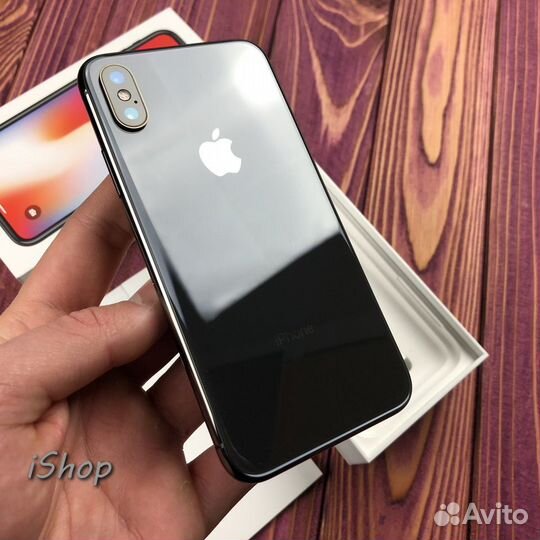 iPhone X, 64 ГБ