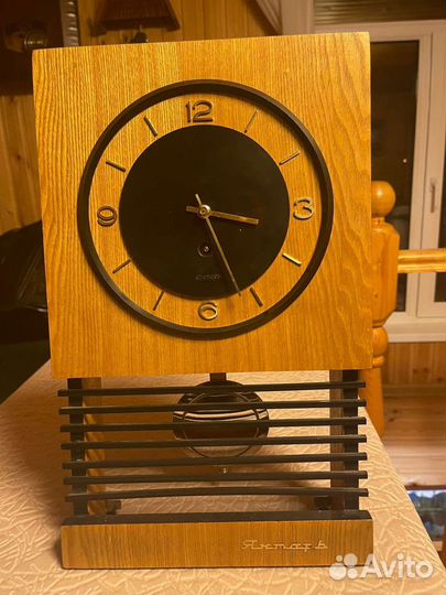 Часы настенные с боем