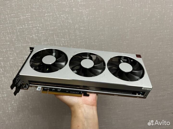 Radeon VII (7) vega 20