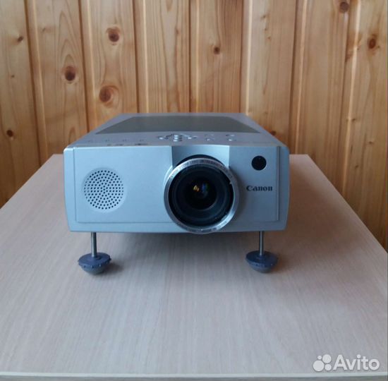 Проектор Canon LV -5100 E