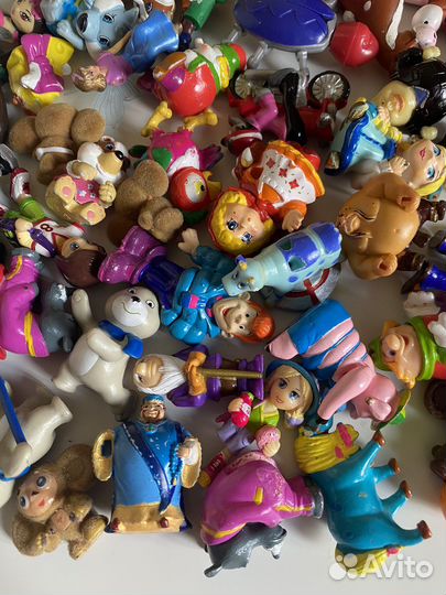 Набор игрушек из киндер-сюрприза